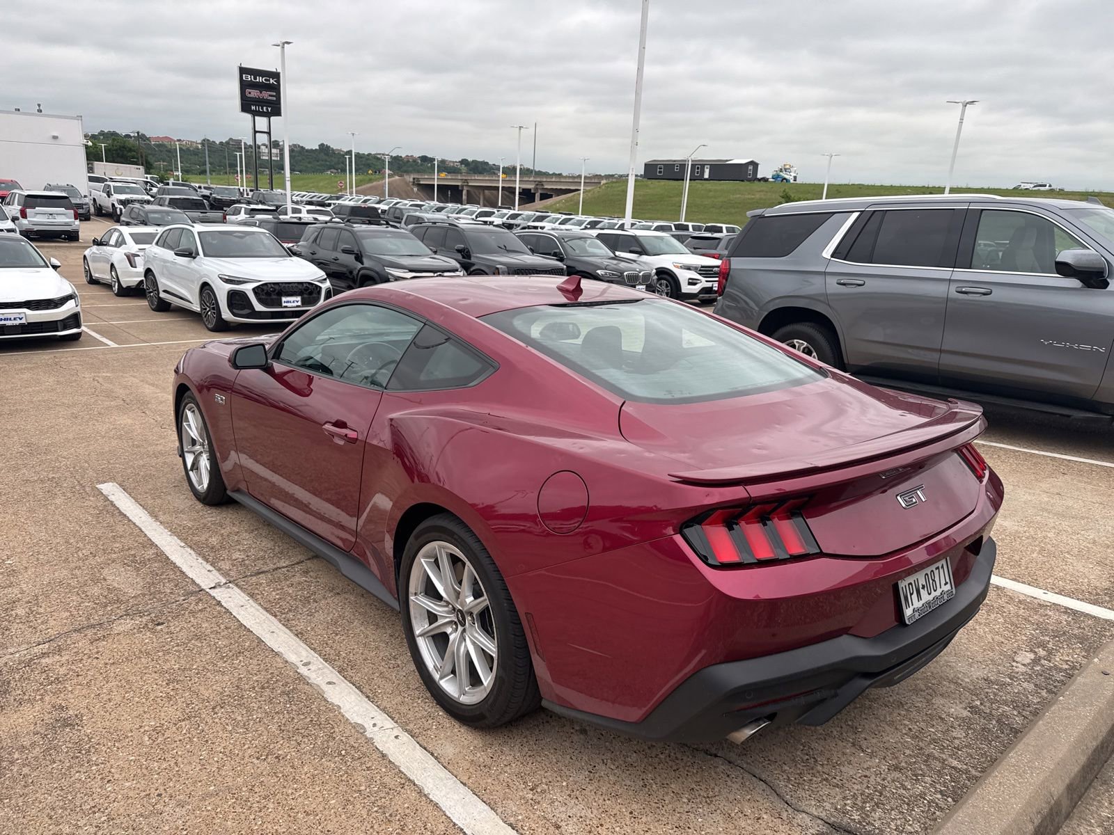 Used 2025 Ford Mustang GT Premium RWD image 7