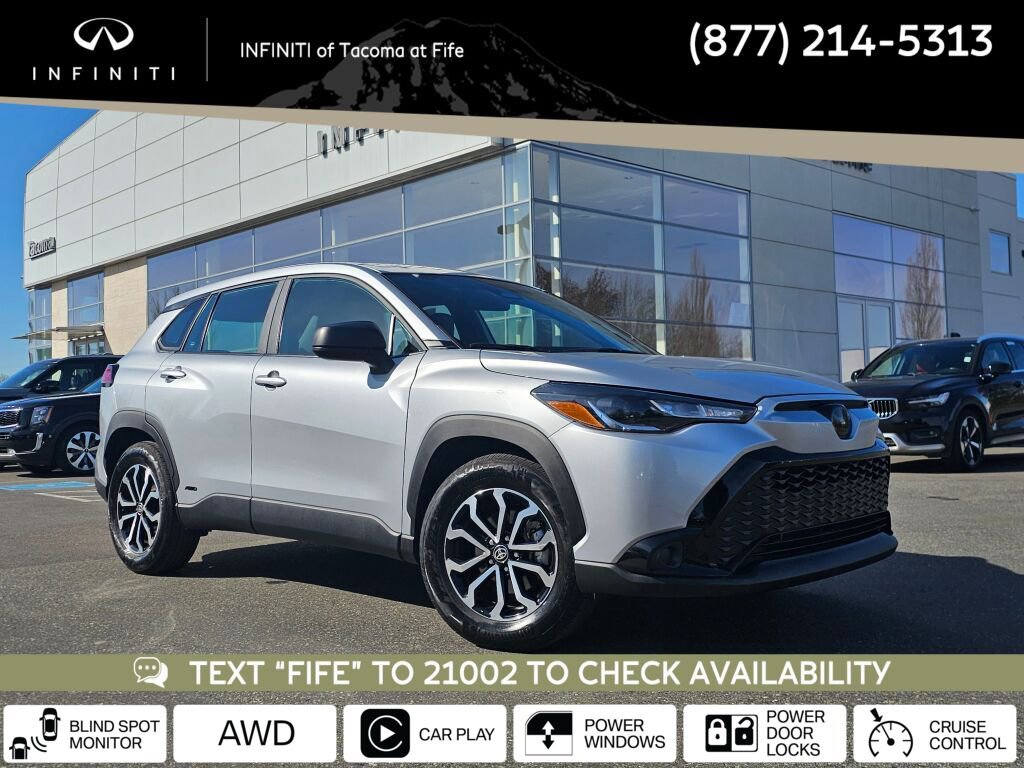 Used 2024 Toyota Corolla Cross AWD Hybrid image 1