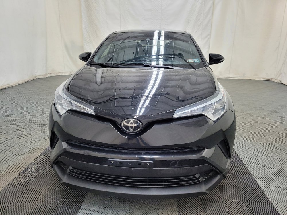 Used 2019 Toyota C-HR XLE image 15