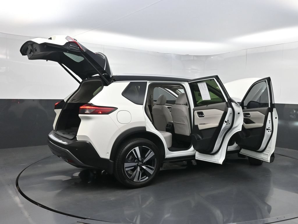 Used 2023 Nissan Rogue SL w/ SL Premium Package FWD image 40