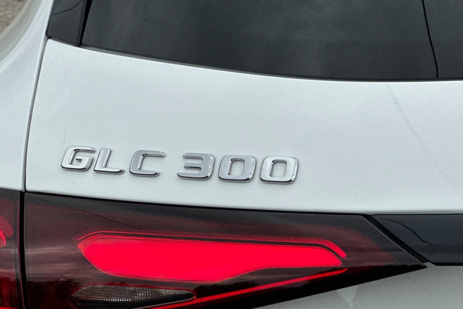 Certified 2025 Mercedes-Benz GLC 300 4MATIC image 26