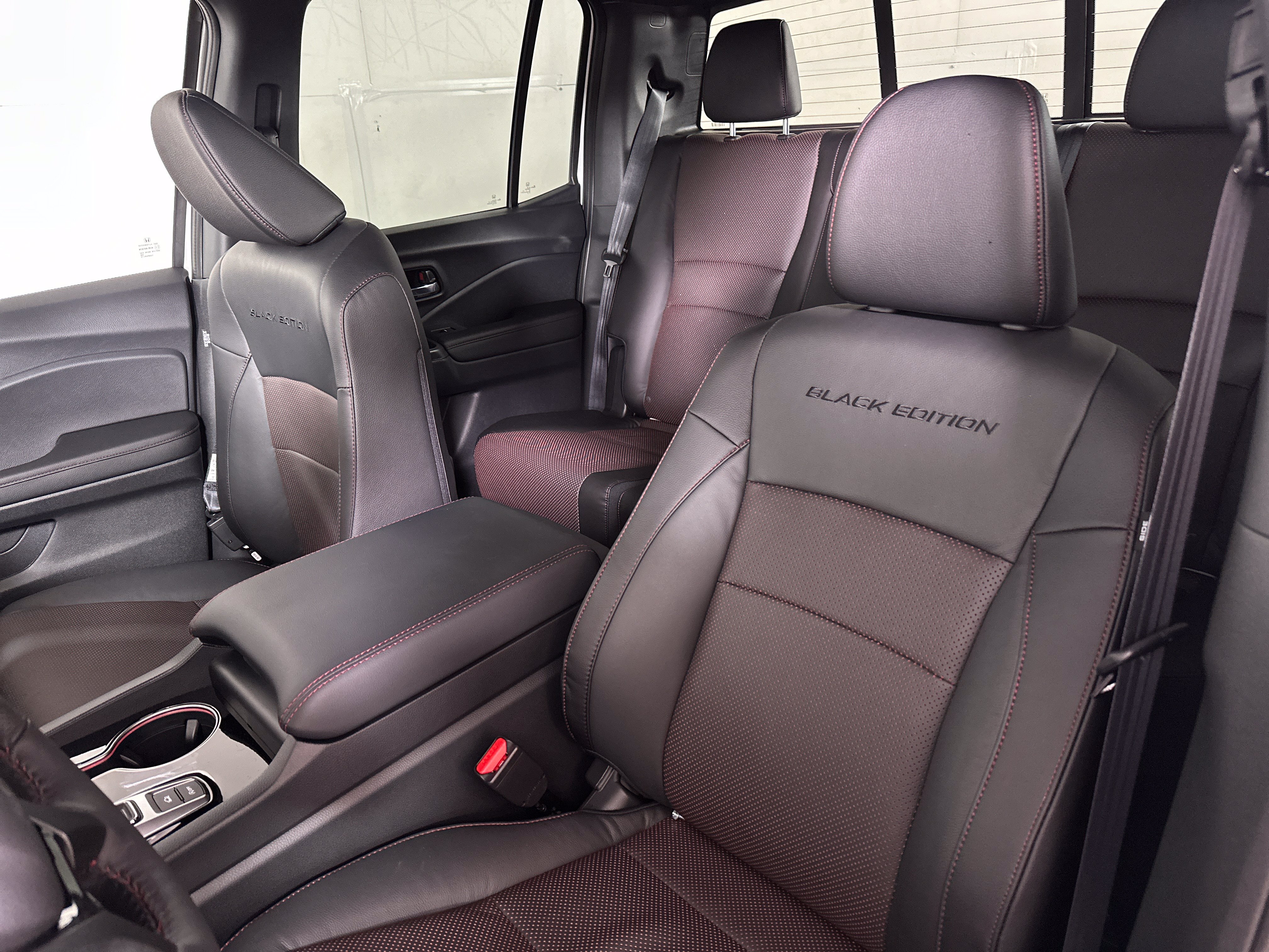 New 2026 Honda Ridgeline Black Edition image 11
