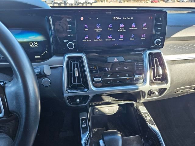 Used 2023 Kia Sorento SX image 17