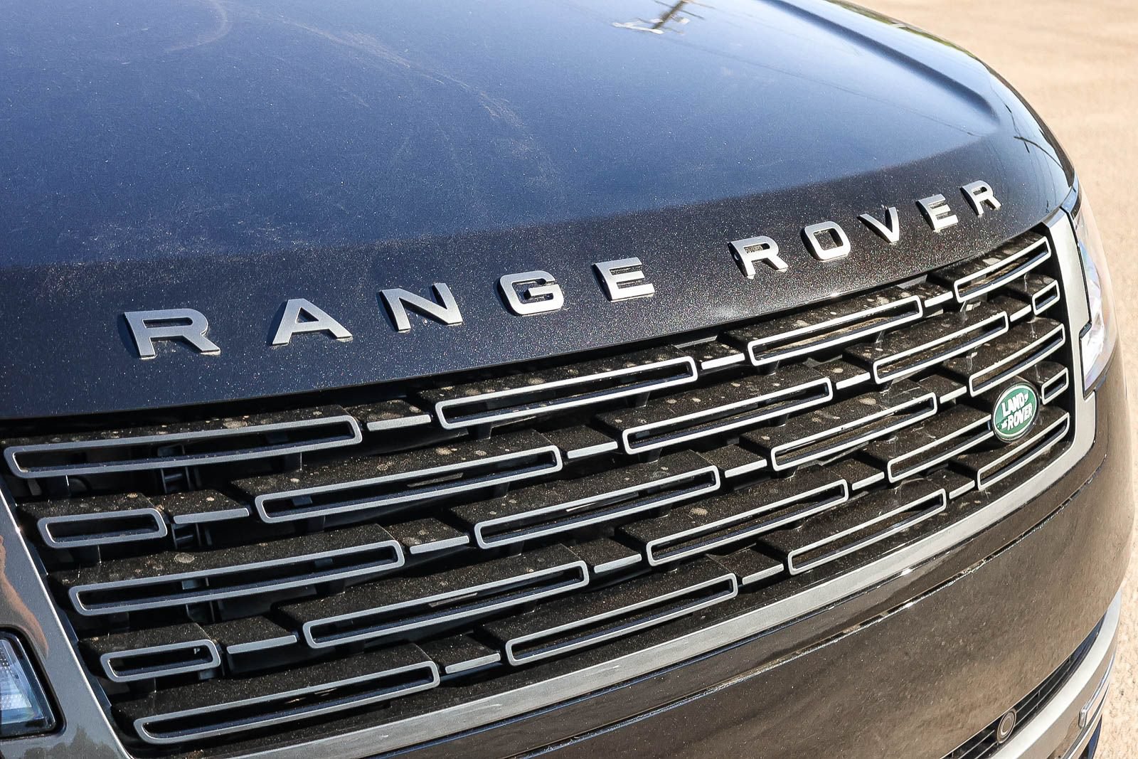 Certified 2024 Land Rover Range Rover SE AWD/4WD image 15
