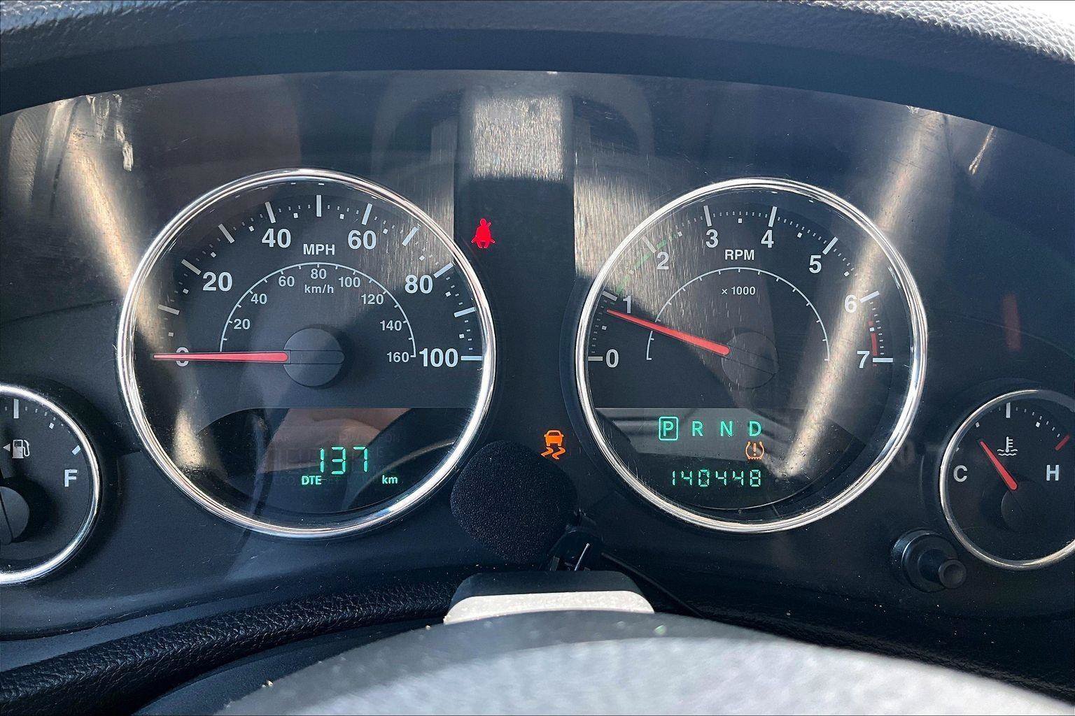 Used 2012 Jeep Wrangler Sport AWD/4WD image 13