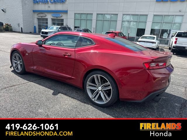 Used 2016 Chevrolet Camaro LT RWD image 3
