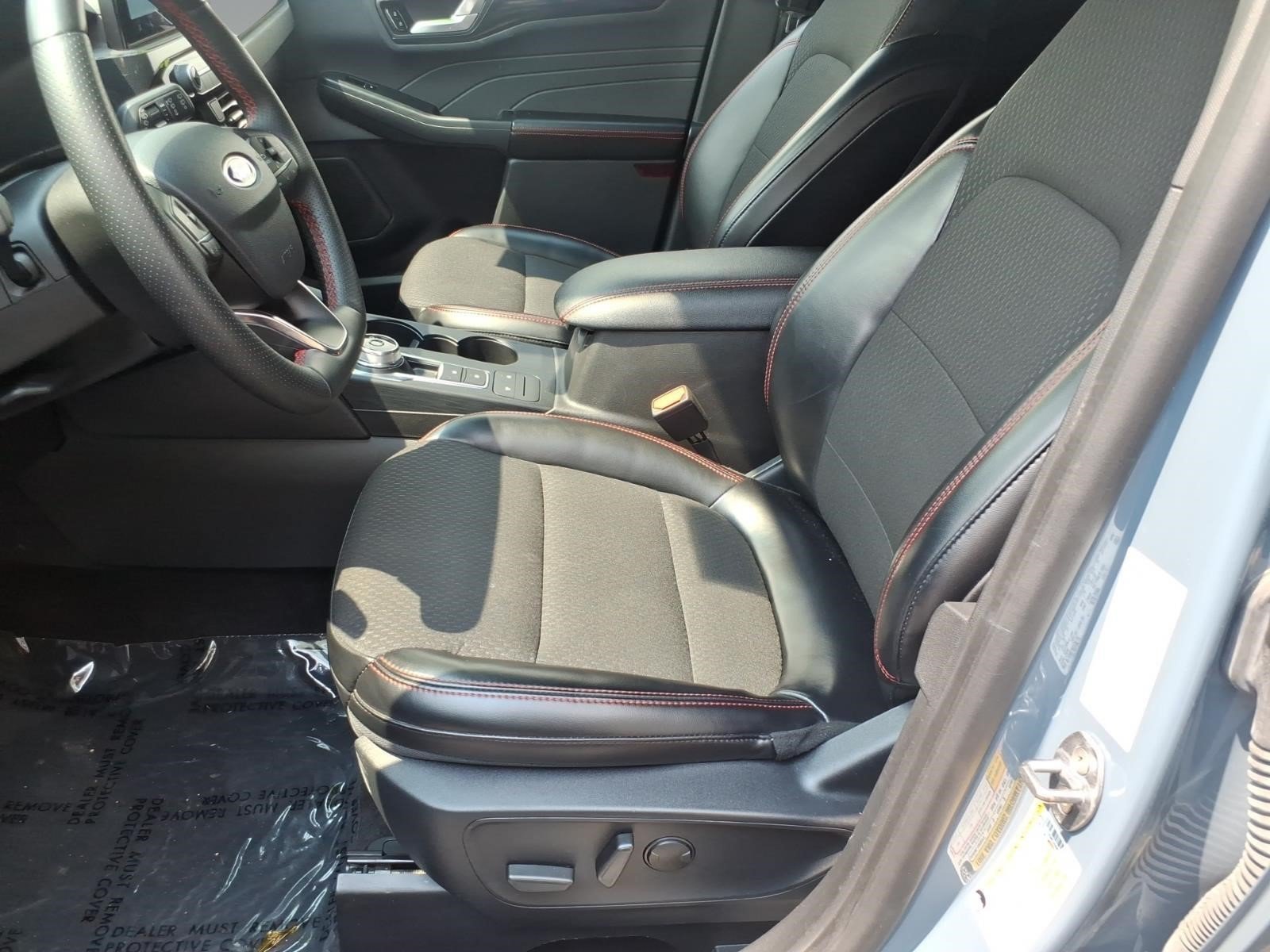 Used 2024 Ford Escape ST-Line AWD/4WD image 11