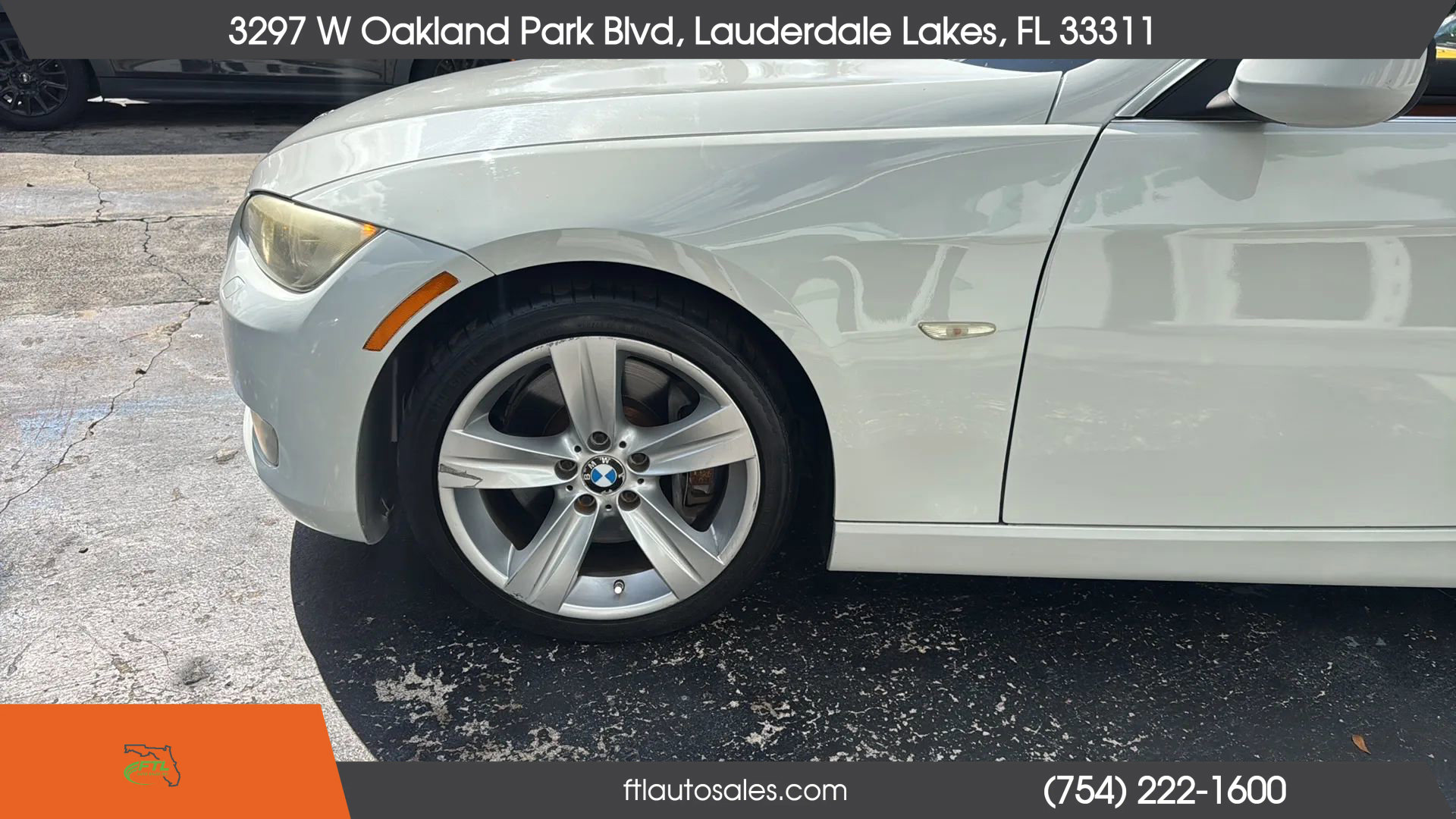 Used 2010 BMW 335i Convertible image 17