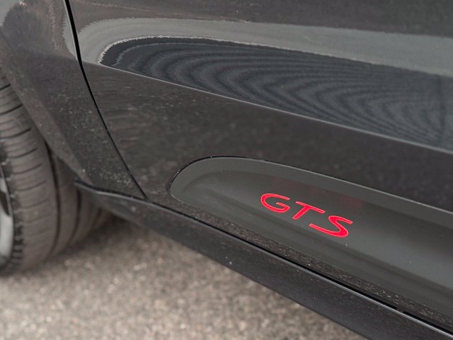 Certified 2023 Porsche Macan GTS AWD/4WD image 35
