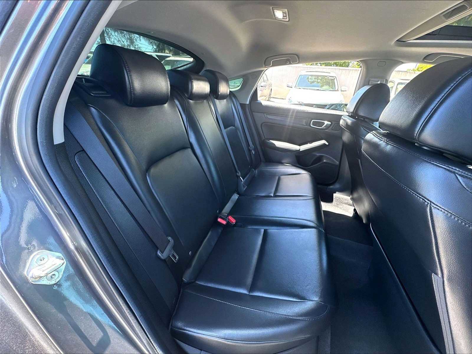Used 2024 Acura Integra FWD image 29