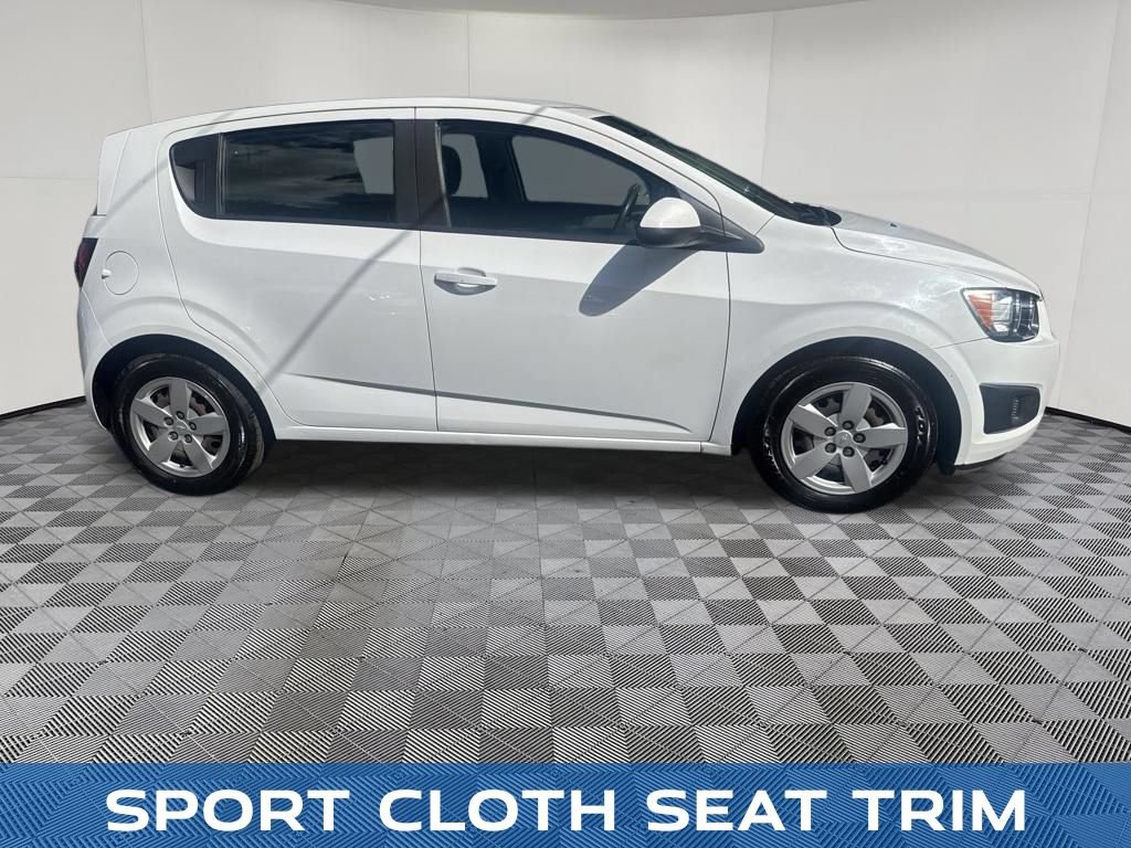Used 2014 Chevrolet Sonic LS FWD image 7