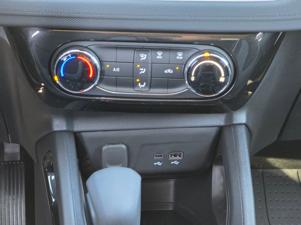 New 2026 Chevrolet TrailBlazer LT image 29