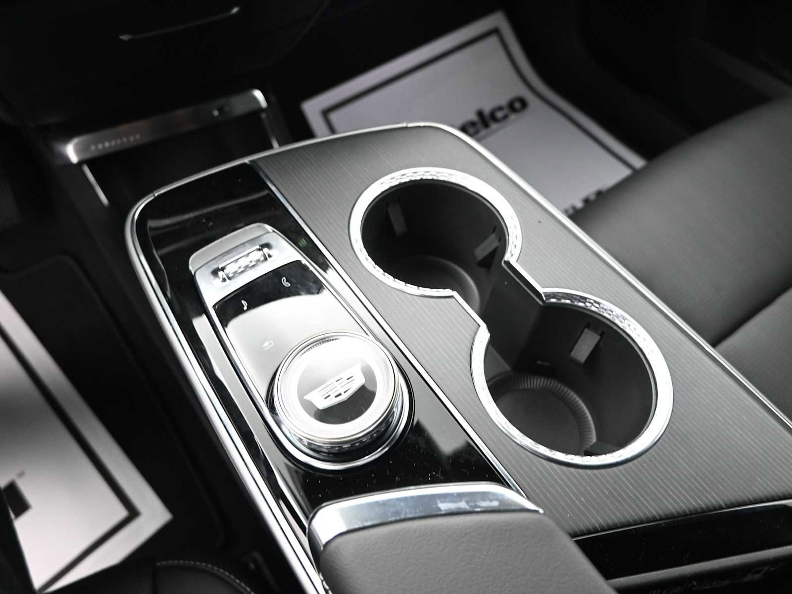 New 2025 Cadillac Lyriq Luxury image 14