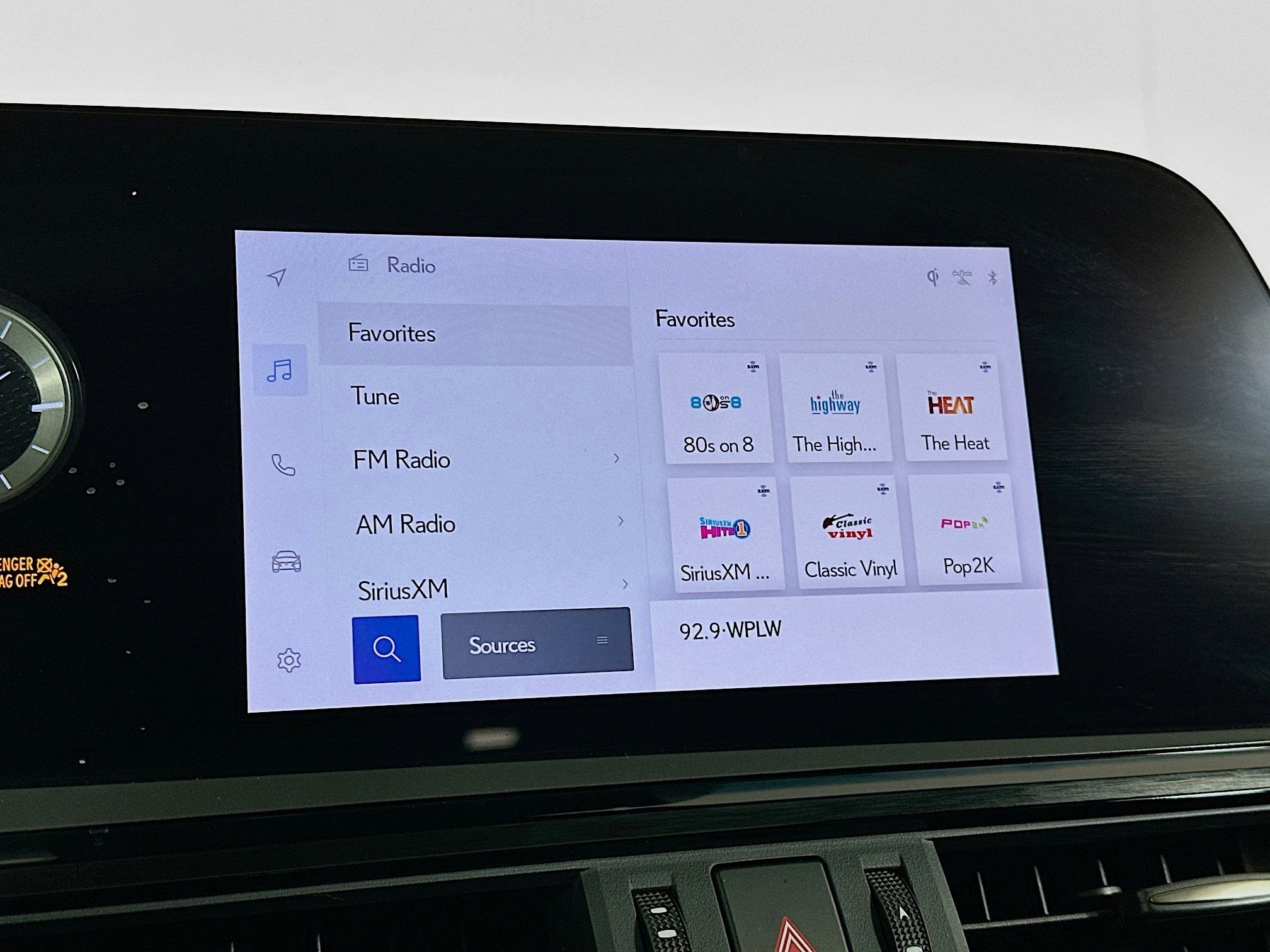 Used 2023 Lexus ES 350 F Sport w/ Accessory Package (Z2) image 21