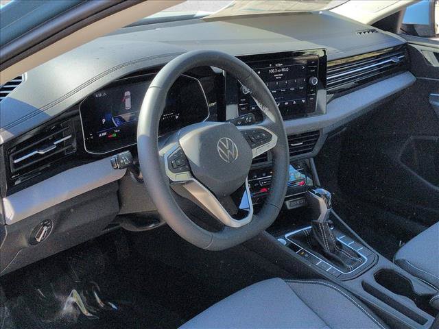 New 2026 Volkswagen Jetta SE FWD video 3