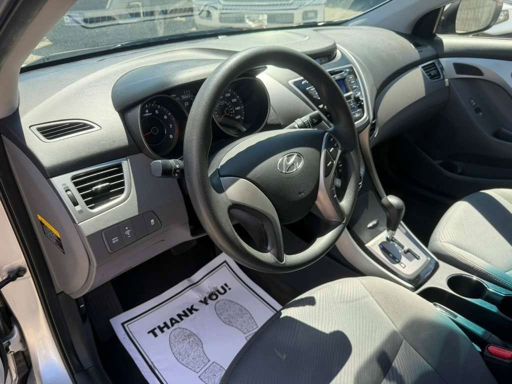 Used 2013 Hyundai Elantra GLS FWD image 14