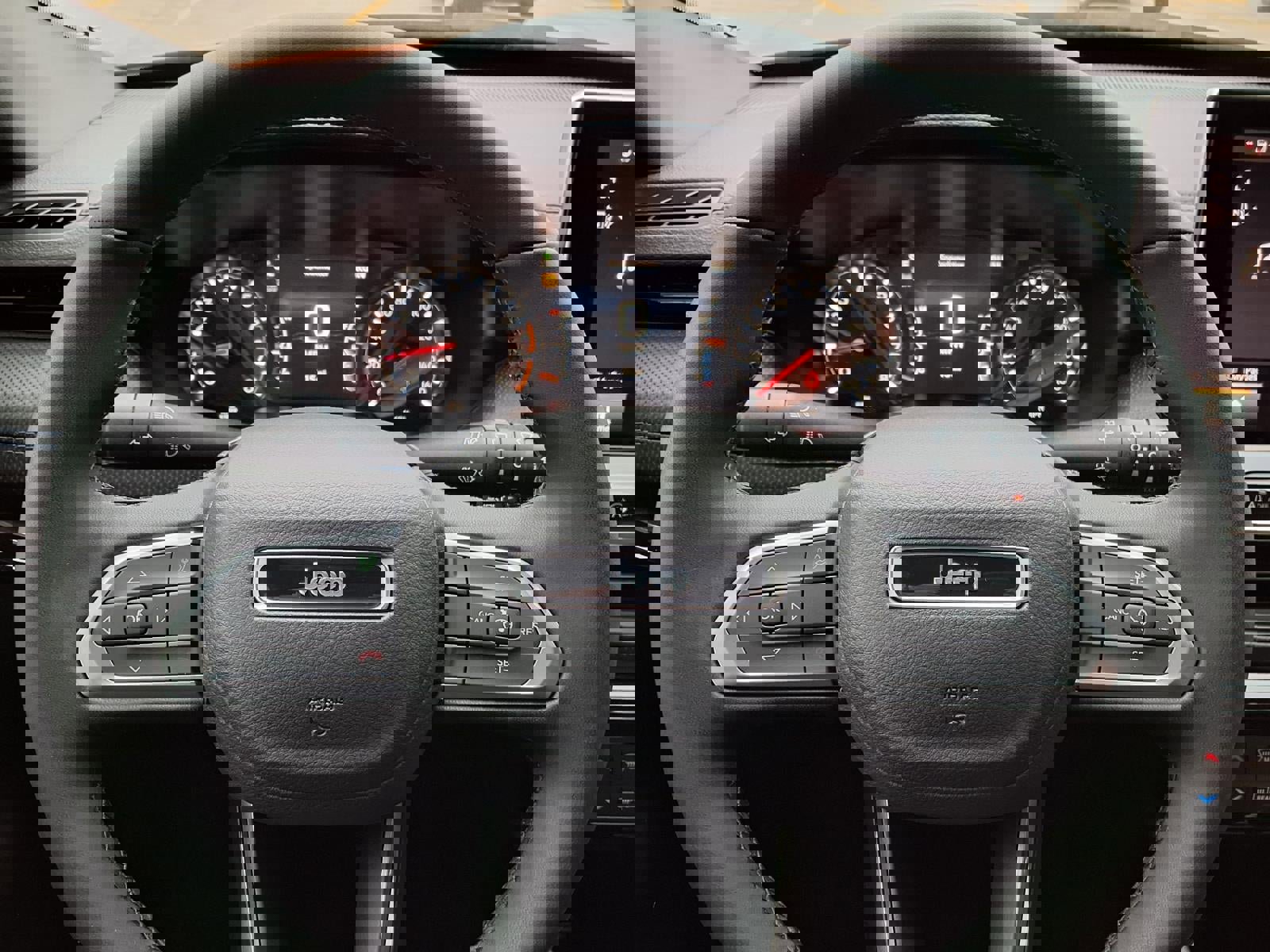 New 2026 Jeep Compass Latitude image 10