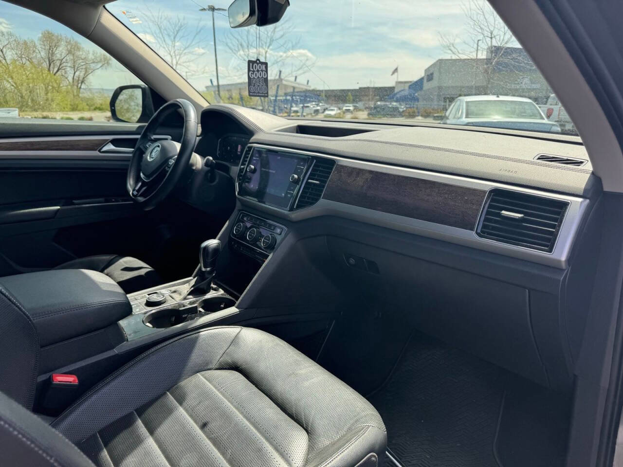Used 2019 Volkswagen Atlas SEL Premium AWD/4WD image 17