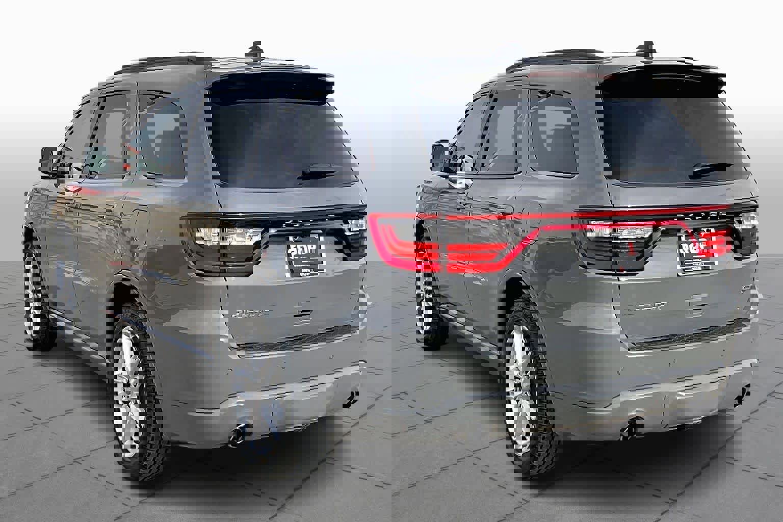 Used 2024 Dodge Durango GT image 12