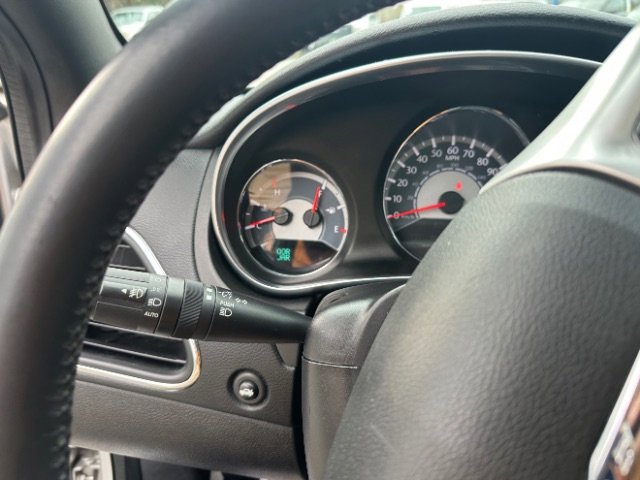 Used 2012 Chrysler 200 Limited image 22