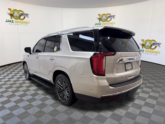Used 2021 GMC Yukon SLT w/ SLT Premium Package AWD/4WD image 7
