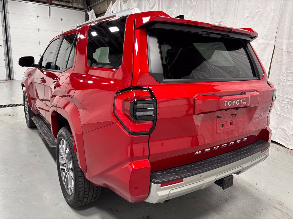 Used 2025 Toyota 4Runner Limited AWD/4WD image 5