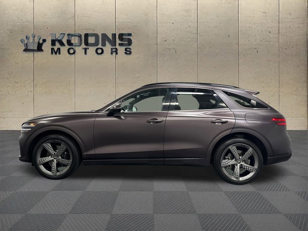 Used 2022 Genesis GV70 3.5T Sport w/ Sport Prestige Package image 4