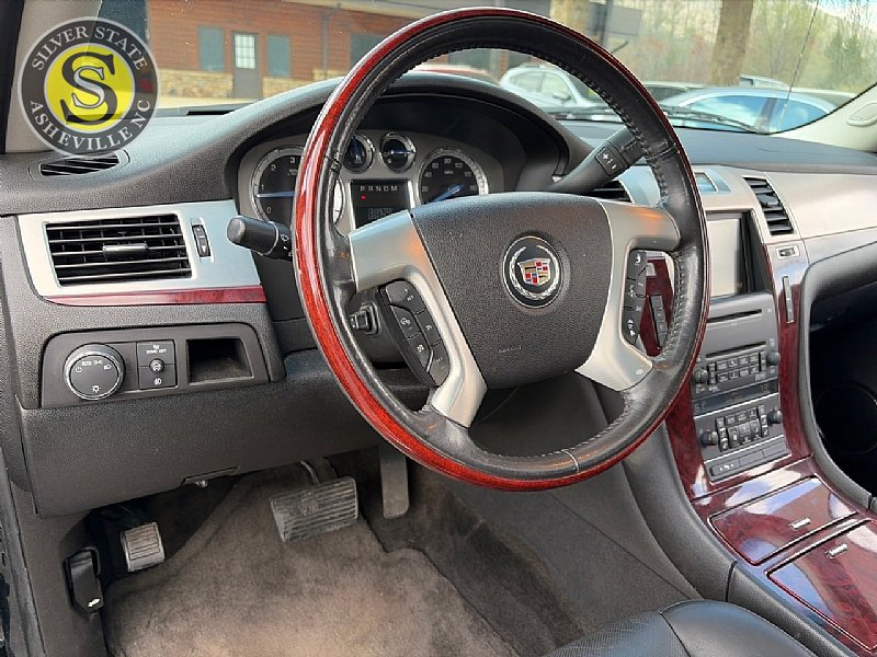 Used 2009 Cadillac Escalade EXT AWD/4WD image 20