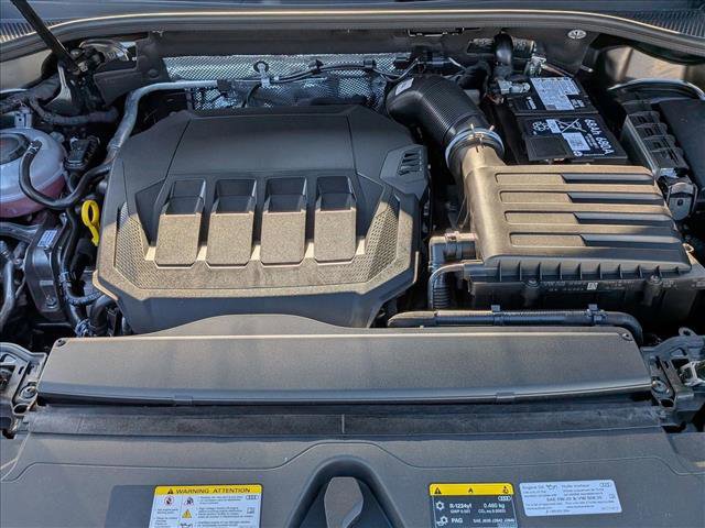 New 2025 Audi Q3 2.0T Premium image 16
