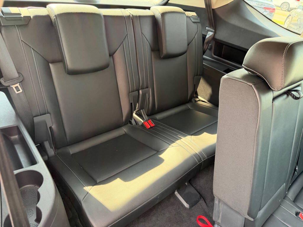 Used 2018 Volkswagen Atlas SE AWD/4WD image 17