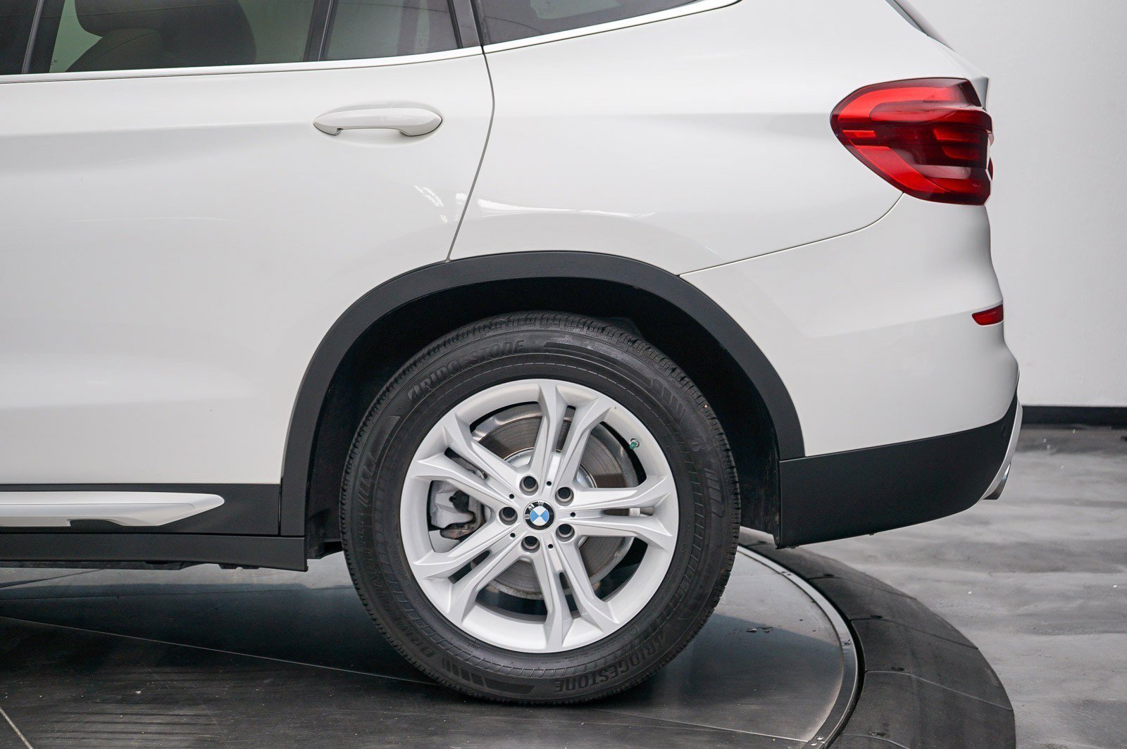 Used 2019 BMW X3 sDrive30i w/ Convenience Package RWD image 11