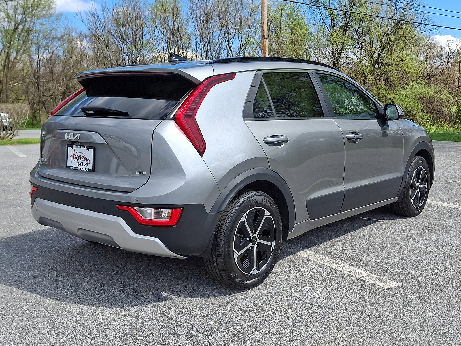 Used 2024 Kia Niro EX image 6