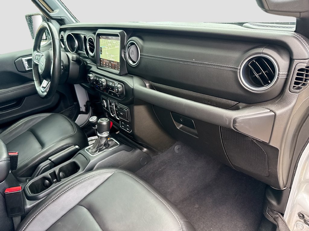 Certified 2023 Jeep Wrangler Unlimited Sahara w/ Cold Weather Group AWD/4WD image 34