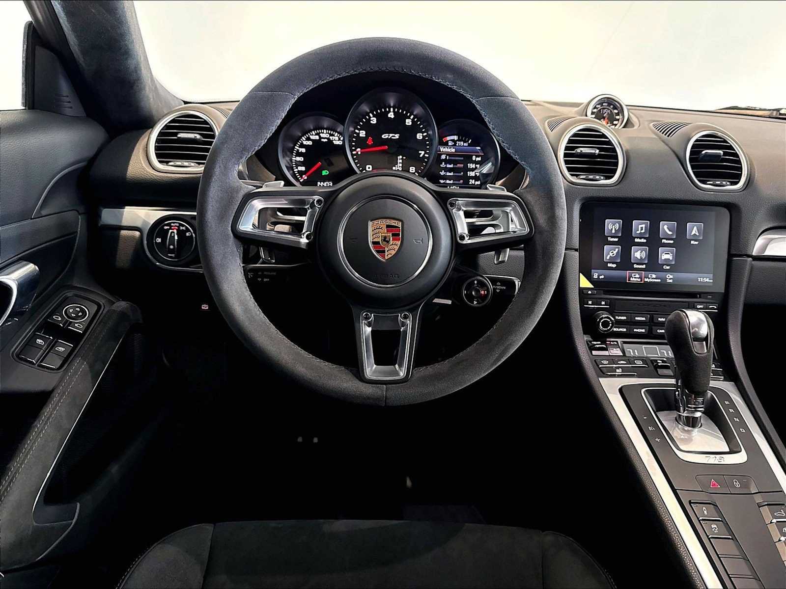 Used 2018 Porsche 718 Cayman GTS RWD image 16