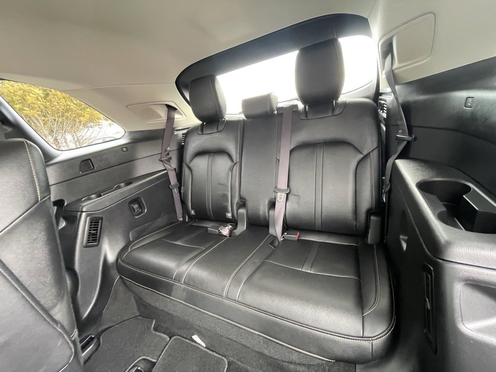 Used 2025 MAZDA CX-90 3.3 Turbo w/ Premium Sport Pkg image 23