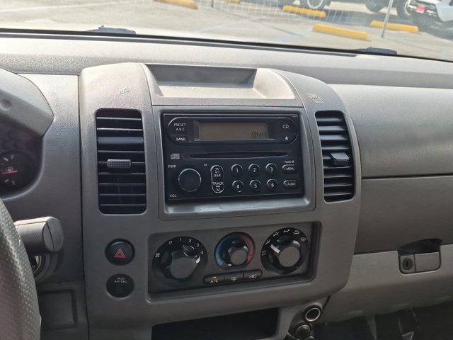 Used 2007 Nissan Frontier SE w/ SE Value Truck Pkg RWD image 18