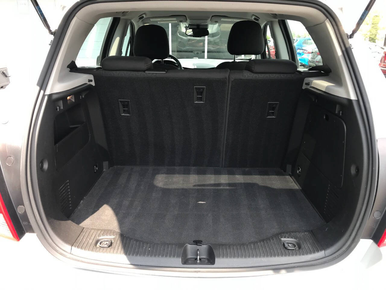 Used 2018 Chevrolet Trax LS FWD image 12
