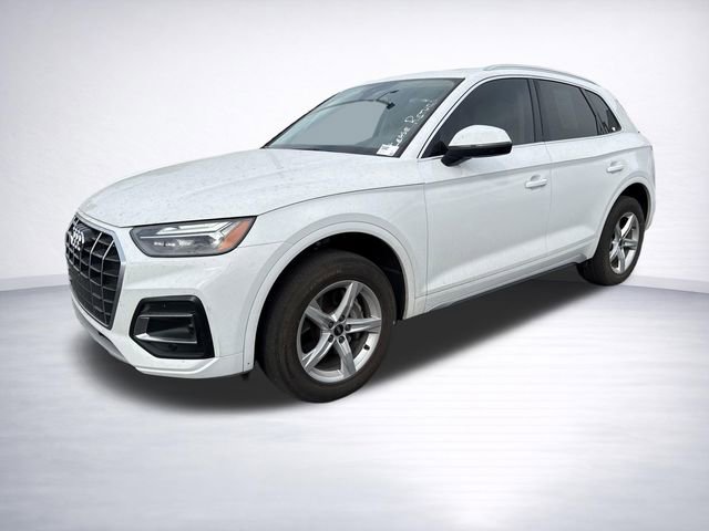 Used 2023 Audi Q5 2.0T Premium w/ Convenience Package AWD/4WD image 3