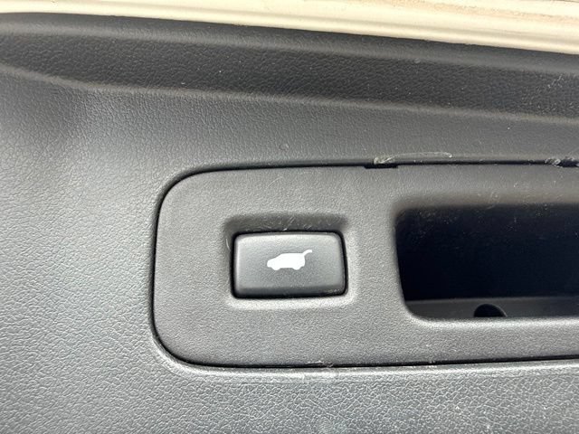 Used 2015 Honda CR-V Touring image 13