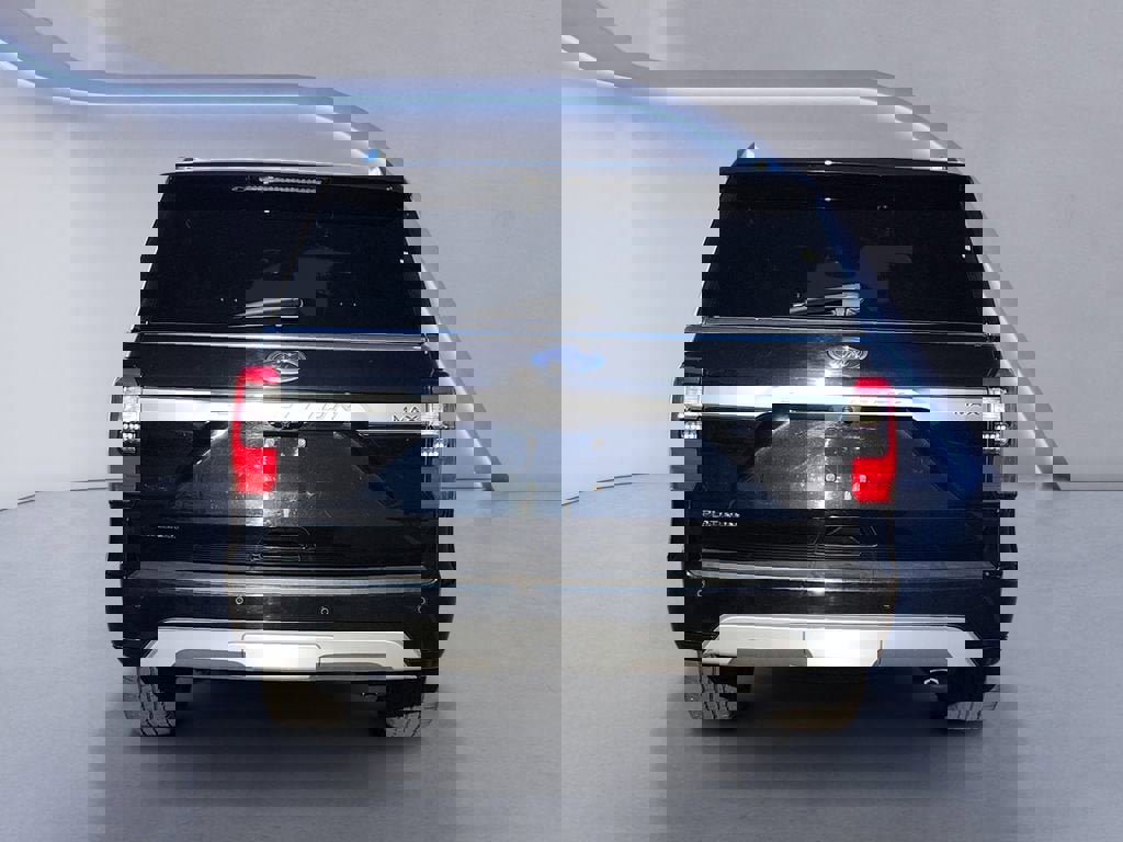 Used 2019 Ford Expedition Max Platinum AWD/4WD image 4