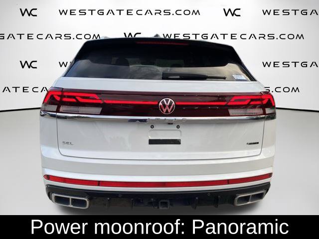 Used 2024 Volkswagen Atlas Cross Sport SEL R-Line AWD/4WD image 5