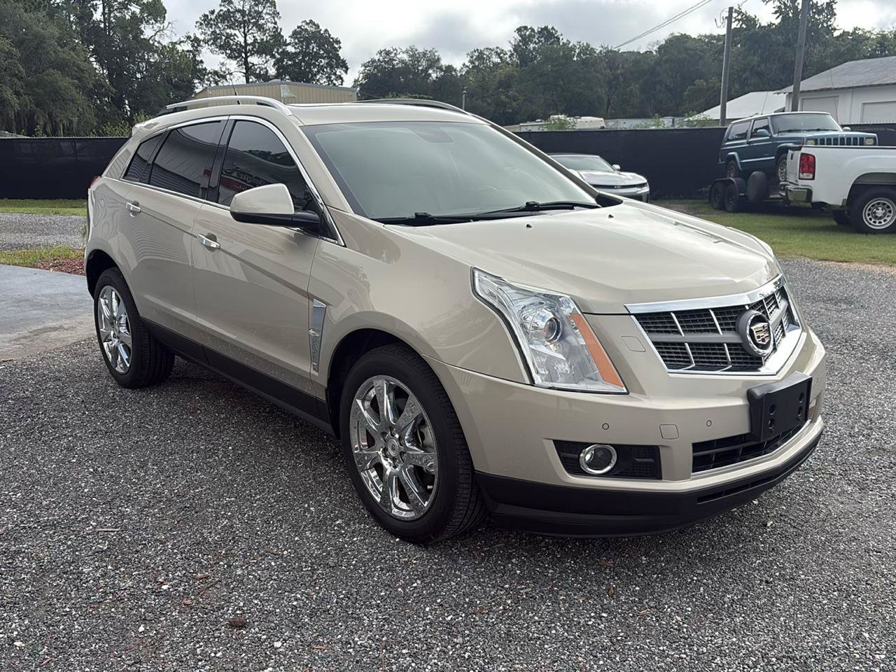 Used 2011 Cadillac SRX Performance FWD image 3