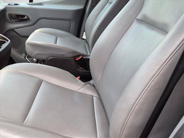 Used 2018 Ford Transit 150 130 Low Roof RWD image 14