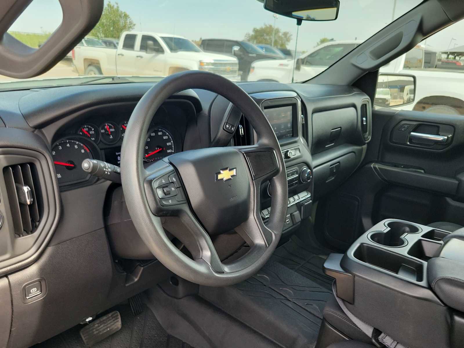 Used 2024 Chevrolet Silverado 1500 Custom RWD image 10