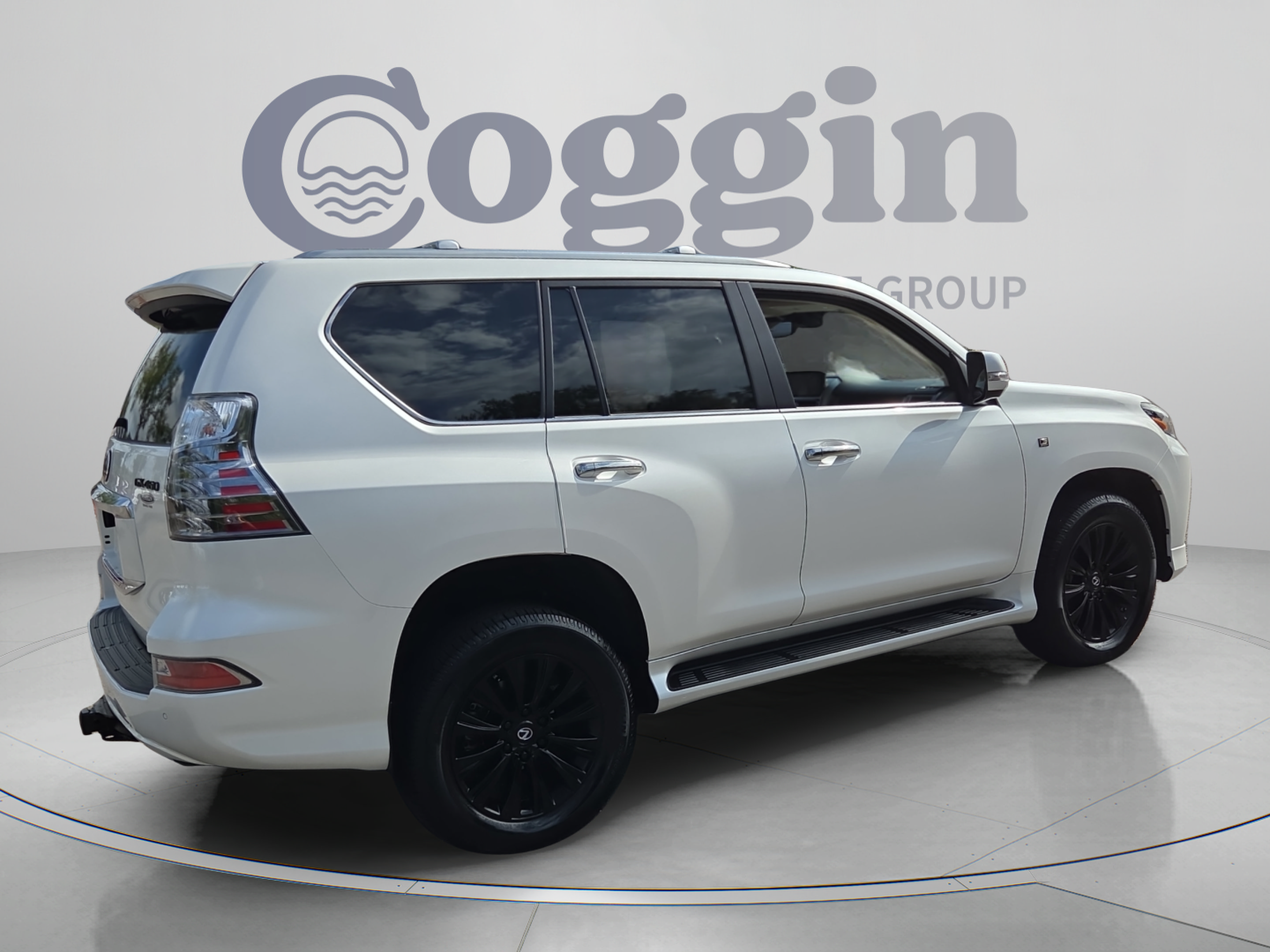 Used 2023 Lexus GX 460 Luxury w/ Accessory Package AWD/4WD image 5