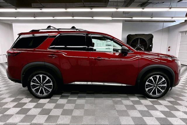 New 2026 Nissan Pathfinder Platinum AWD/4WD image 19