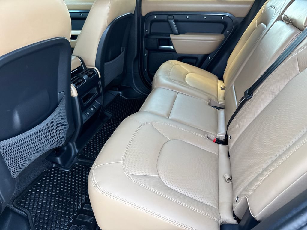 Used 2025 Land Rover Defender 110 S AWD/4WD image 17