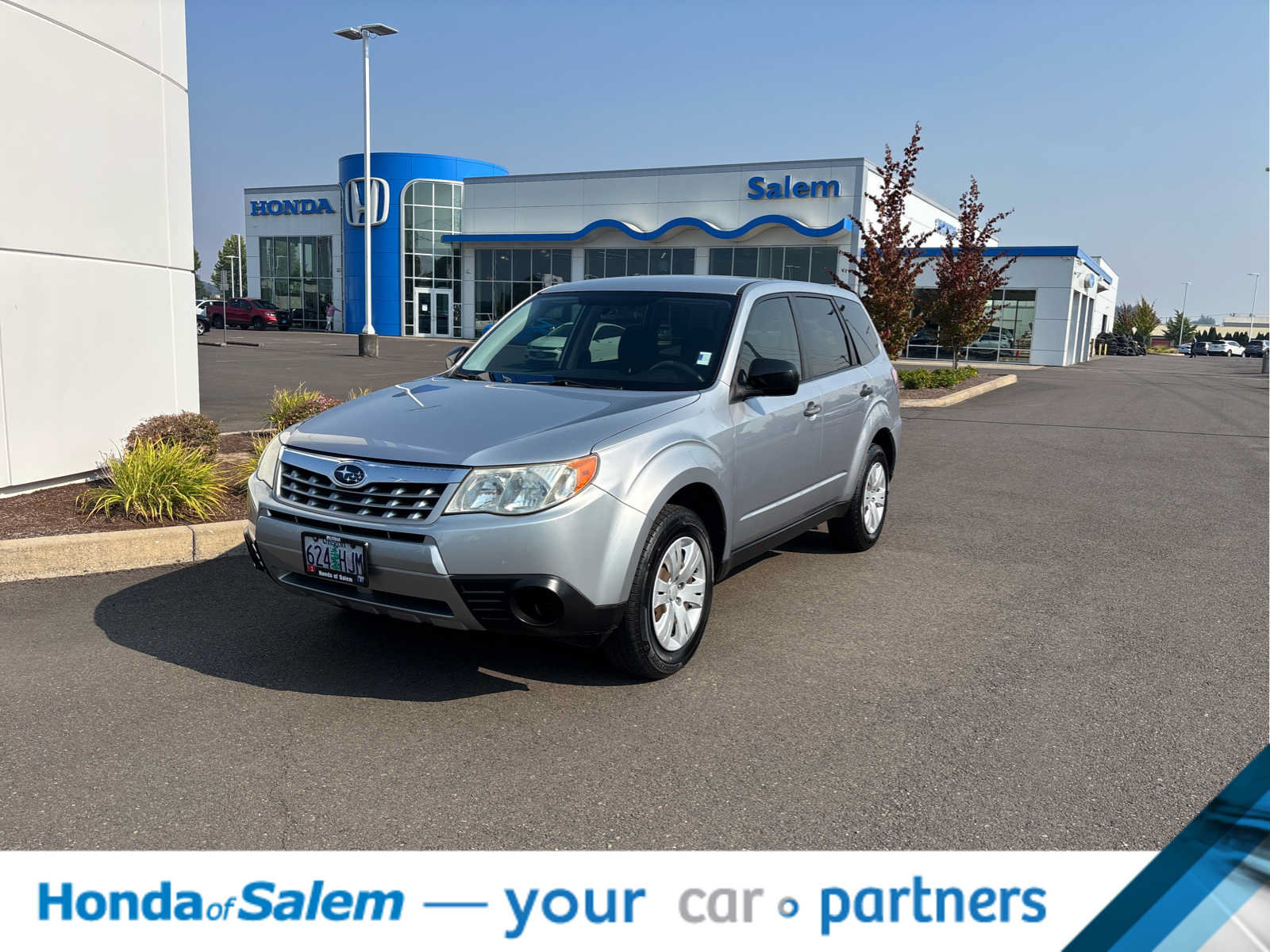 Used 2013 Subaru Forester 2.5X AWD/4WD image 1
