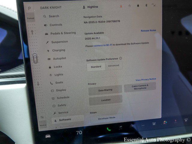 Used 2022 Tesla Model S Plaid image 33
