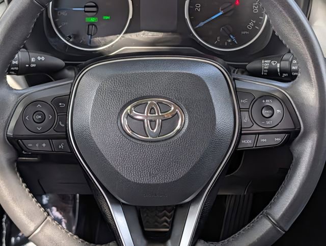 Used 2021 Toyota RAV4 XLE Premium AWD/4WD image 13